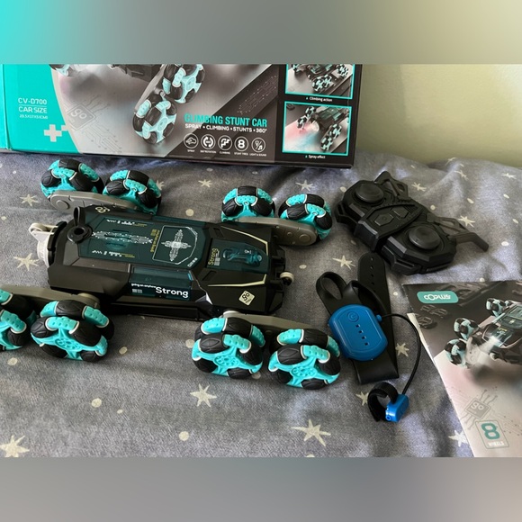 Climbing stunt vehicle - Picture 3 of 5